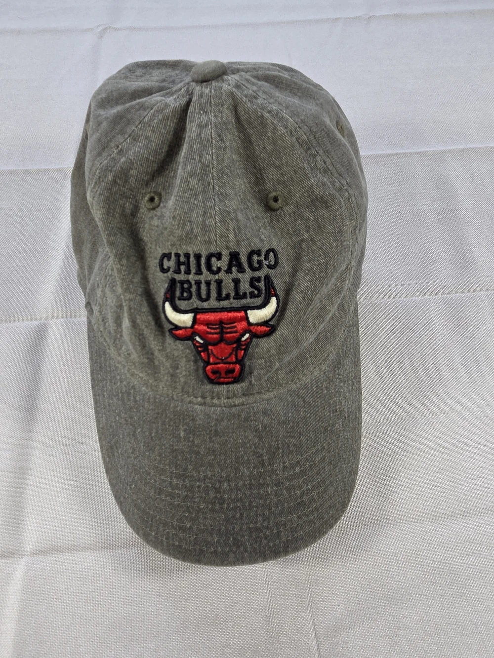 Mitchell & Ness Chicago Bulls Washed Olive Dad Hat Strapback OSFA